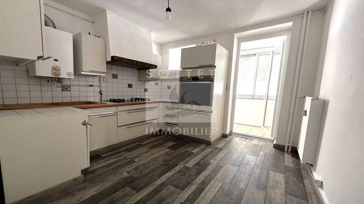 Ma-Cabane - Location Appartement Pierrelatte, 59 m²