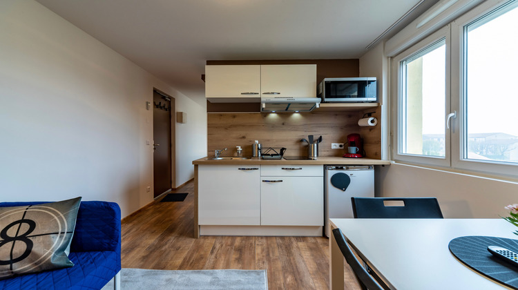 Ma-Cabane - Location Appartement Pierrelatte, 21 m²