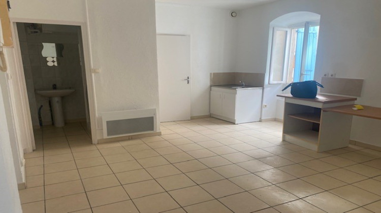 Ma-Cabane - Location Appartement Pierrelatte, 31 m²