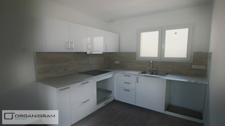 Ma-Cabane - Location Appartement Pietrosella, 68 m²
