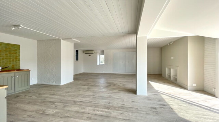 Ma-Cabane - Location Appartement PLAN-D'ORGON, 68 m²