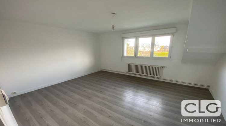 Ma-Cabane - Location Appartement PLEUVEN, 73 m²