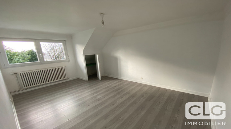 Ma-Cabane - Location Appartement PLEUVEN, 73 m²