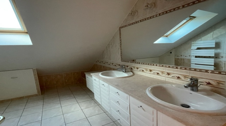 Ma-Cabane - Location Appartement PLOEREN, 90 m²