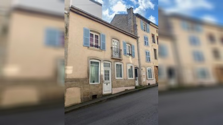 Ma-Cabane - Location Appartement PLOMBIERES LES BAINS, 42 m²