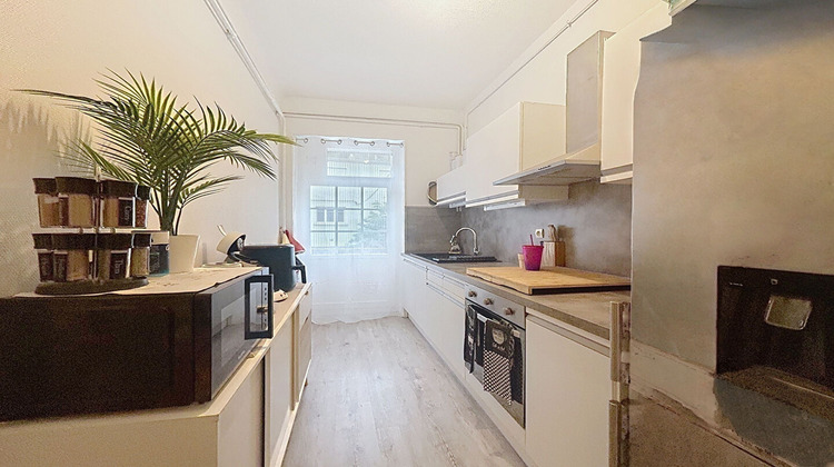 Ma-Cabane - Location Appartement PLOMBIERES-LES-DIJON, 70 m²