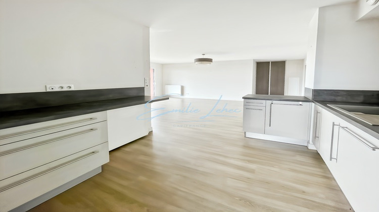 Ma-Cabane - Location Appartement PLOUGUERNEAU, 71 m²