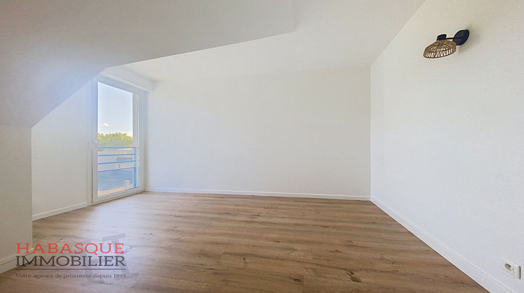 Ma-Cabane - Location Appartement PLOUVORN, 63 m²