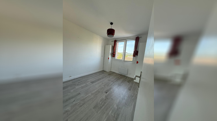 Ma-Cabane - Location Appartement Poisat, 52 m²