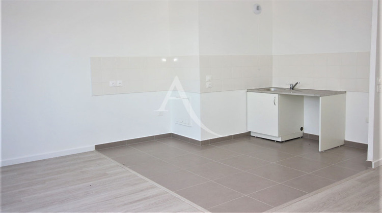 Ma-Cabane - Location Appartement POISSY, 38 m²