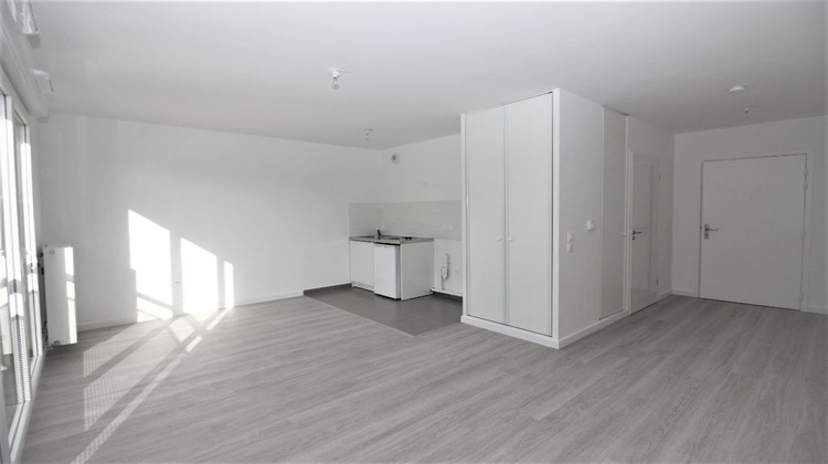 Ma-Cabane - Location Appartement POISSY, 30 m²