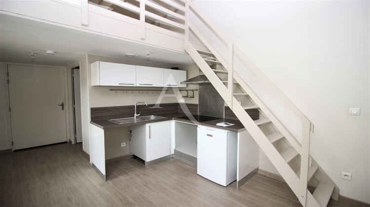 Ma-Cabane - Location Appartement POISSY, 20 m²