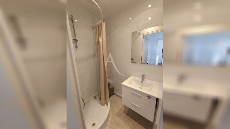 Ma-Cabane - Location Appartement POISSY, 29 m²