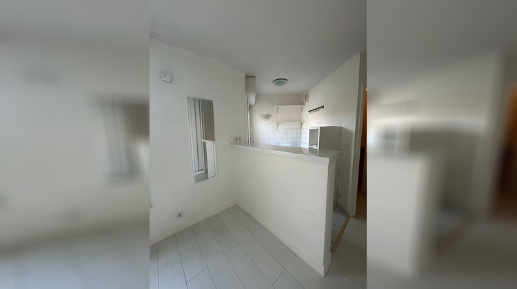 Ma-Cabane - Location Appartement POISSY, 27 m²