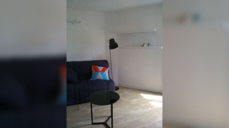 Ma-Cabane - Location Appartement POITIERS, 18 m²