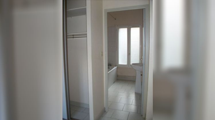 Ma-Cabane - Location Appartement POITIERS, 20 m²