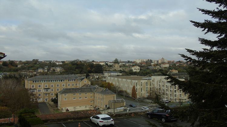 Ma-Cabane - Location Appartement POITIERS, 22 m²