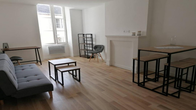 Ma-Cabane - Location Appartement POITIERS, 38 m²