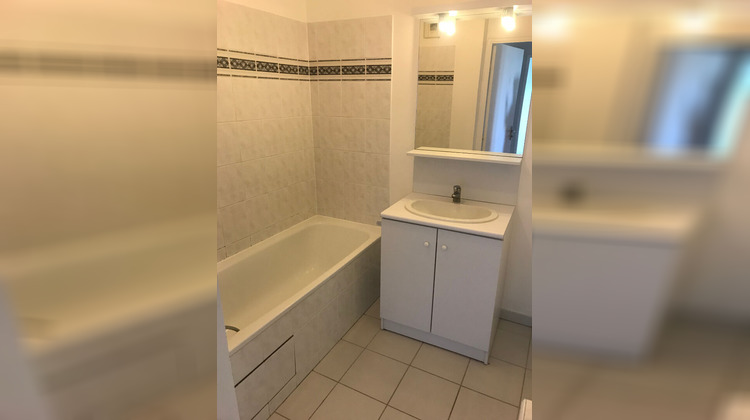 Ma-Cabane - Location Appartement POITIERS, 47 m²