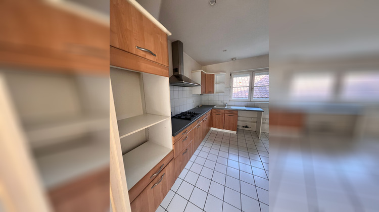 Ma-Cabane - Location Appartement POITIERS, 100 m²