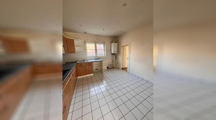 Ma-Cabane - Location Appartement POITIERS, 100 m²