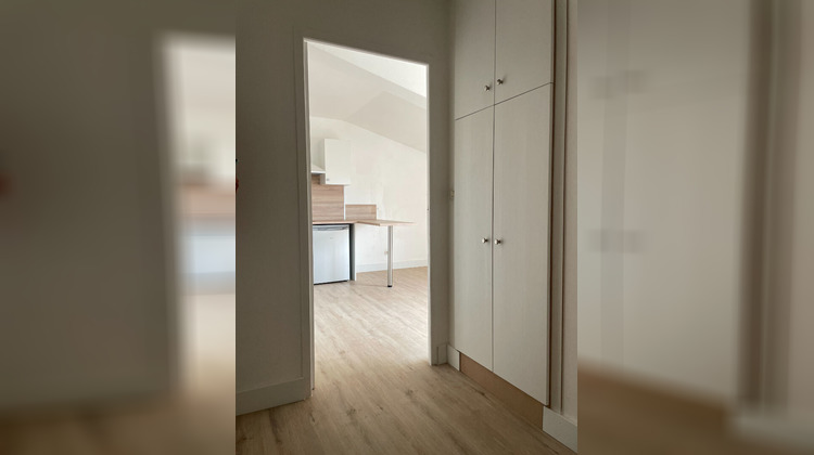 Ma-Cabane - Location Appartement POITIERS, 32 m²