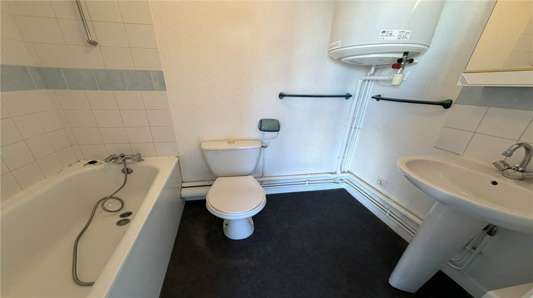 Ma-Cabane - Location Appartement POITIERS, 18 m²