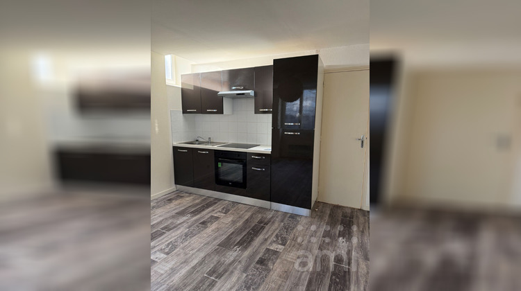 Ma-Cabane - Location Appartement POITIERS, 35 m²