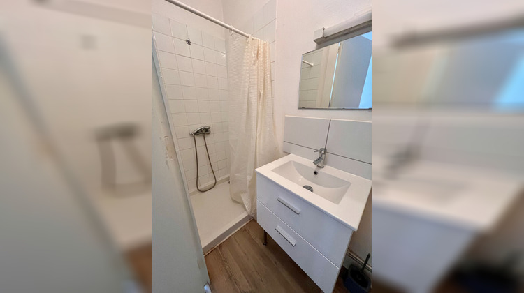 Ma-Cabane - Location Appartement POITIERS, 28 m²