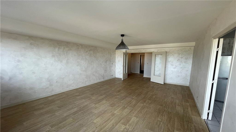 Ma-Cabane - Location Appartement POITIERS, 64 m²