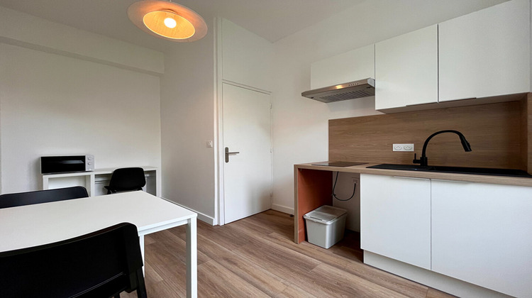 Ma-Cabane - Location Appartement POITIERS, 22 m²
