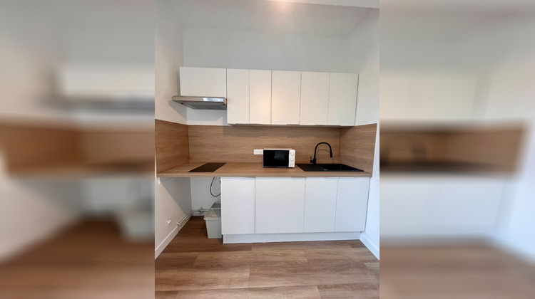 Ma-Cabane - Location Appartement POITIERS, 26 m²