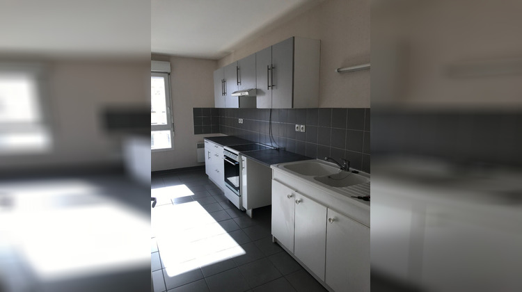Ma-Cabane - Location Appartement POITIERS, 70 m²