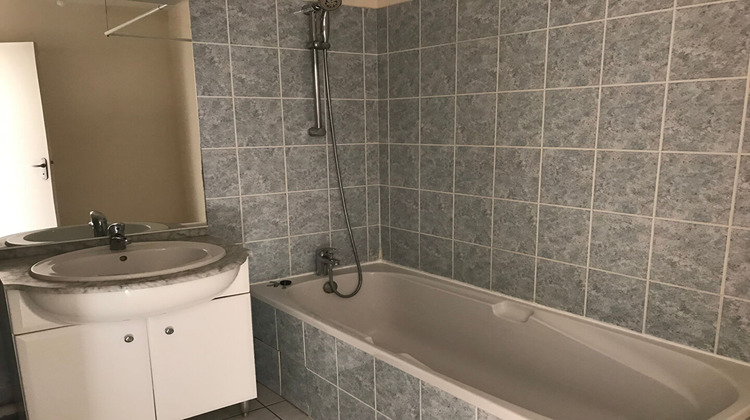 Ma-Cabane - Location Appartement POITIERS, 70 m²