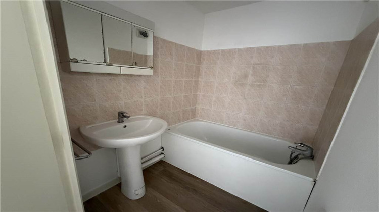 Ma-Cabane - Location Appartement POITIERS, 35 m²