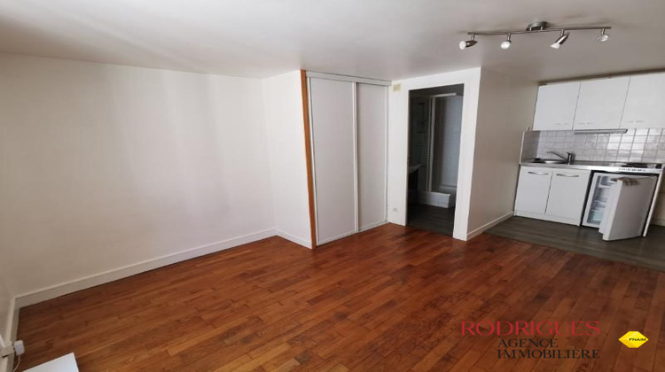 Ma-Cabane - Location Appartement POITIERS, 22 m²