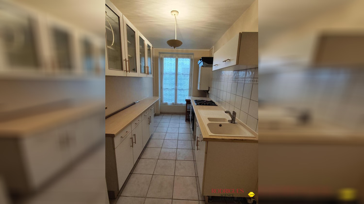Ma-Cabane - Location Appartement POITIERS, 110 m²