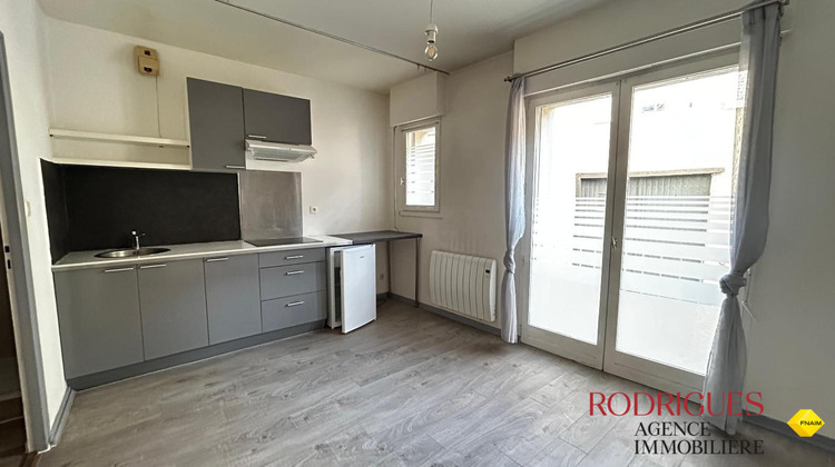 Ma-Cabane - Location Appartement POITIERS, 25 m²