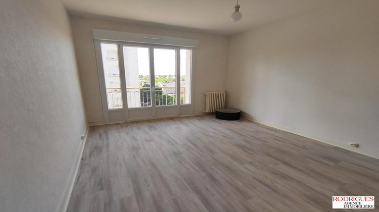 Ma-Cabane - Location Appartement POITIERS, 97 m²
