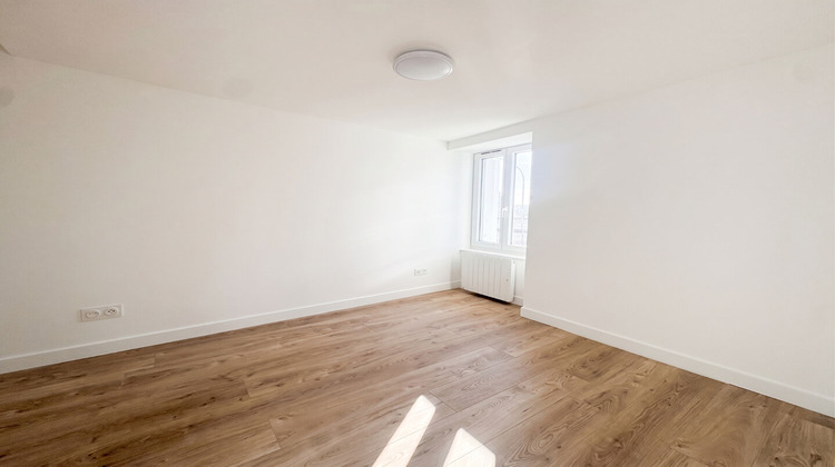 Ma-Cabane - Location Appartement POITIERS, 25 m²
