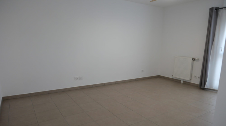 Ma-Cabane - Location Appartement Pollionnay, 42 m²