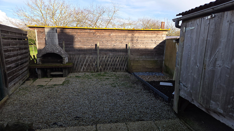 Ma-Cabane - Location Appartement POMMERIEUX, 74 m²