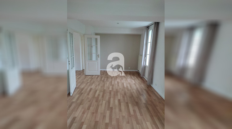 Ma-Cabane - Location Appartement Pommiers, 68 m²