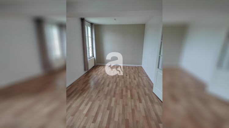 Ma-Cabane - Location Appartement Pommiers, 68 m²