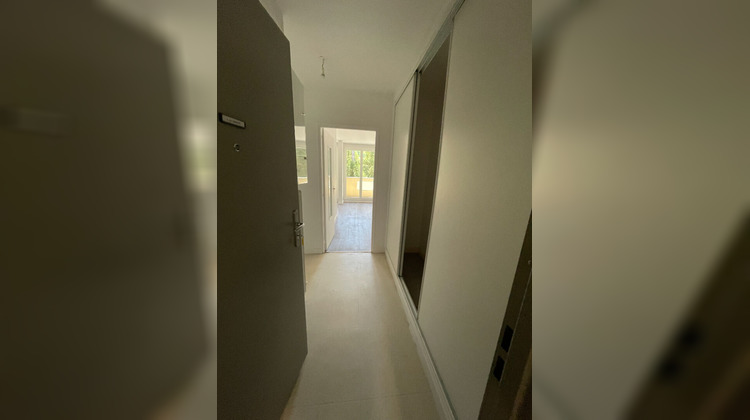 Ma-Cabane - Location Appartement PONCIN, 84 m²
