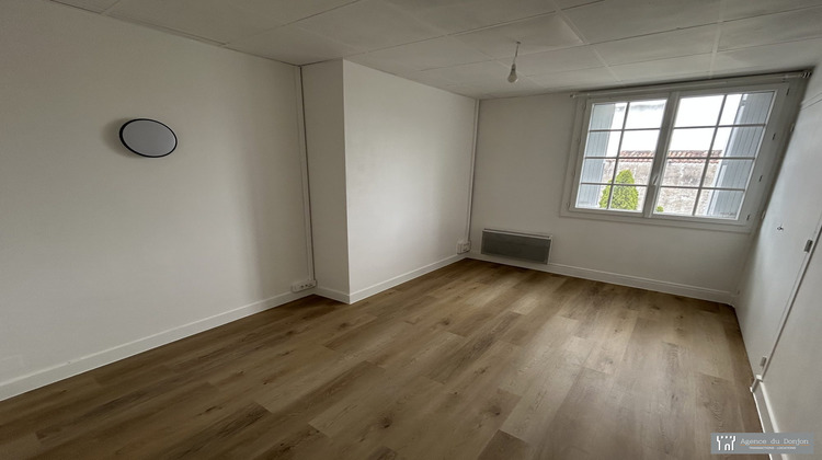 Ma-Cabane - Location Appartement Pons, 63 m²