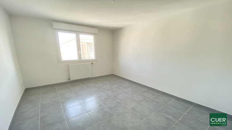 Ma-Cabane - Location Appartement PONT-DE-L'ISERE, 70 m²