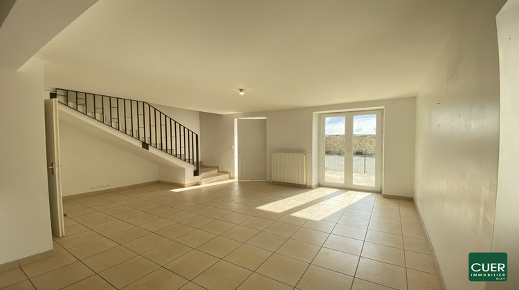 Ma-Cabane - Location Appartement PONT-DE-L'ISERE, 64 m²