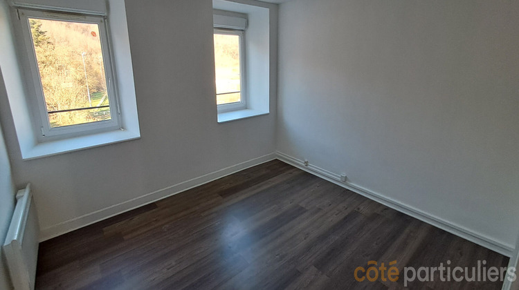Ma-Cabane - Location Appartement PONT-DE-SALARS, 92 m²