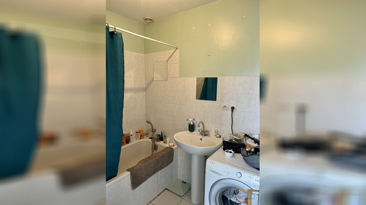 Ma-Cabane - Location Appartement Pont-de-Veyle, 30 m²